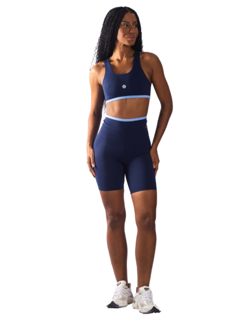 Bermuda Vitória com friso contrastante